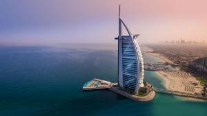 Luxury in Dubai: Burj Al Arab Jumeirah